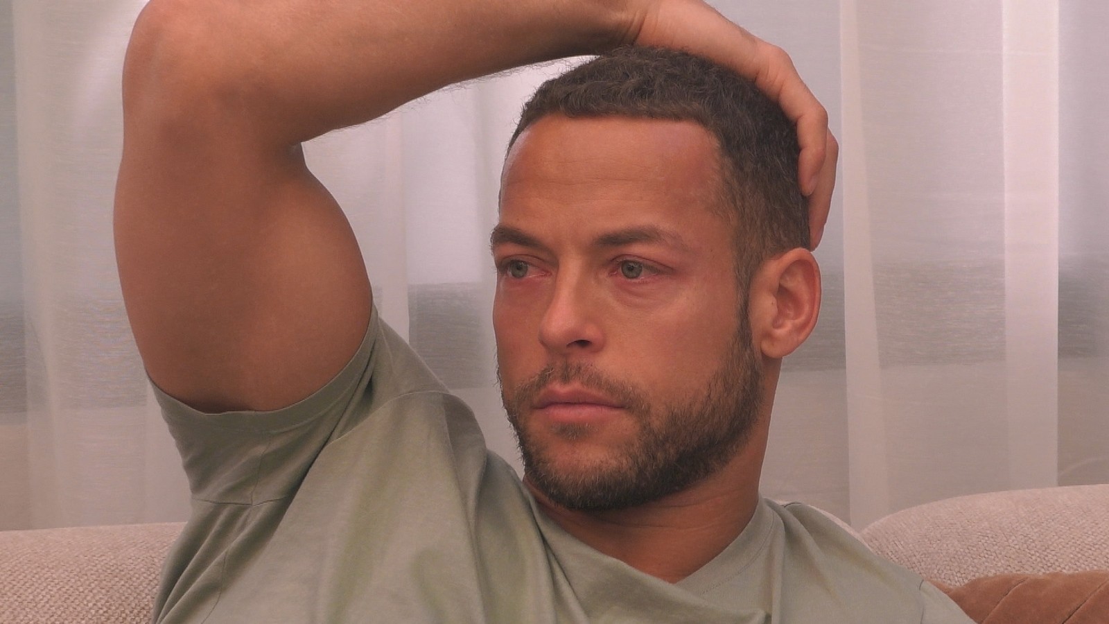 "Promi Big Brother" 2025: Andrej Mangold hat seinen Vater über 20 Jahre nicht gesehen 61 Andrej Mangold bei "Promi Big Brother" 2025