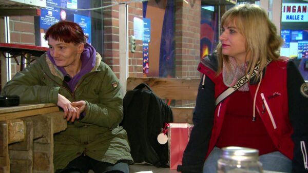 Carola und Sabrina bei "Armes Deutschland"