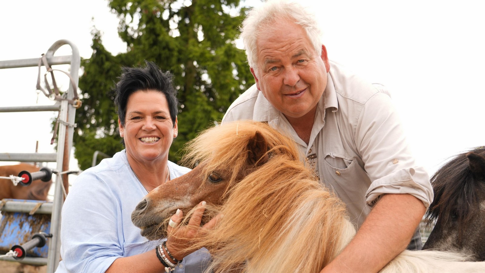 Deshalb ist "Bauer sucht Frau"-Simone bei Männern vorsichtig 61 Simone und Frank bei "Bauer sucht Frau" 2025