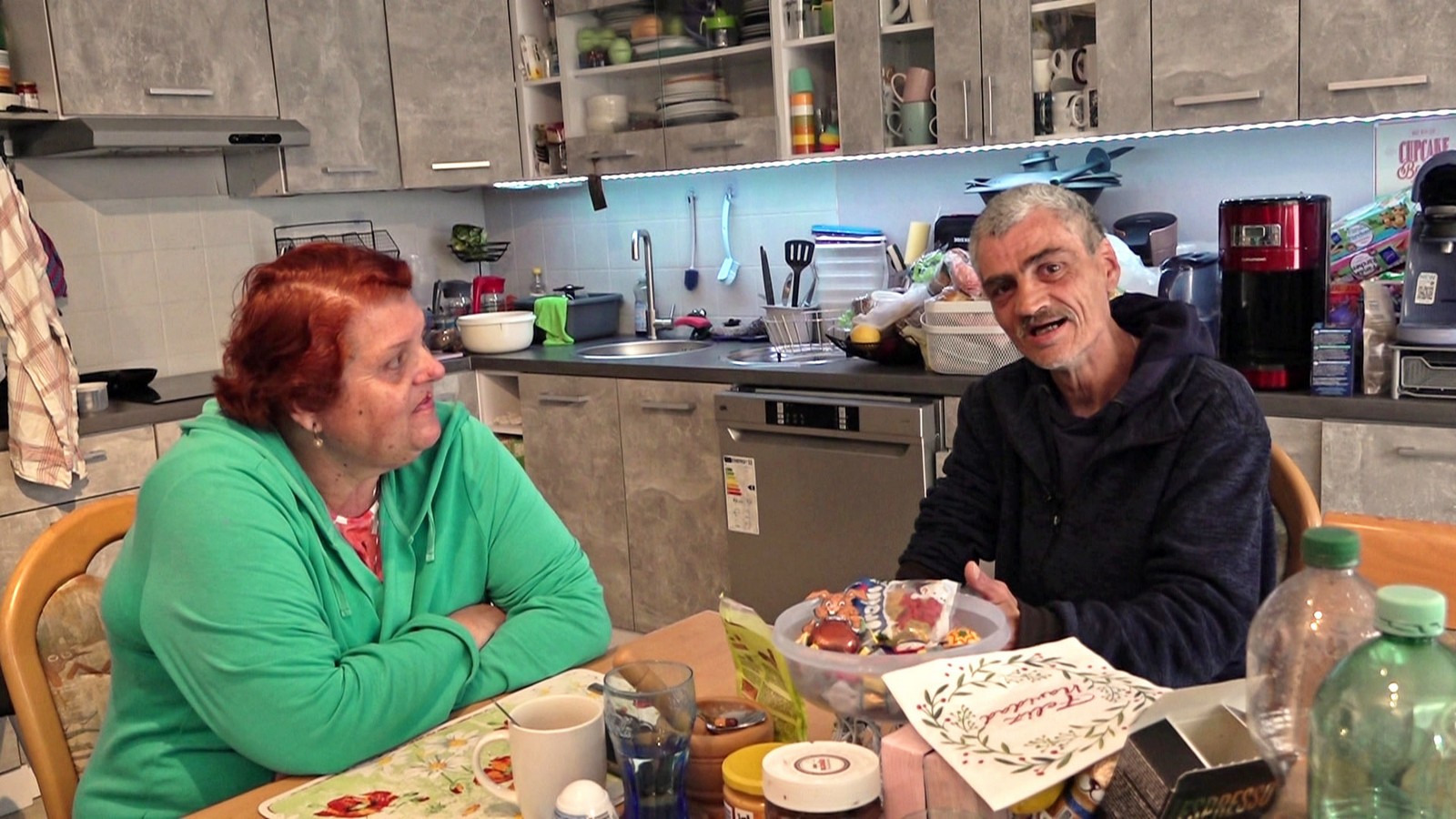 "Hartz und herzlich": Die tägliche Vorschau (03.12.25) - Wie geht es in der Sozialdoku weiter? 61 Dieter und Carmen bei "Hartz und herzlich"