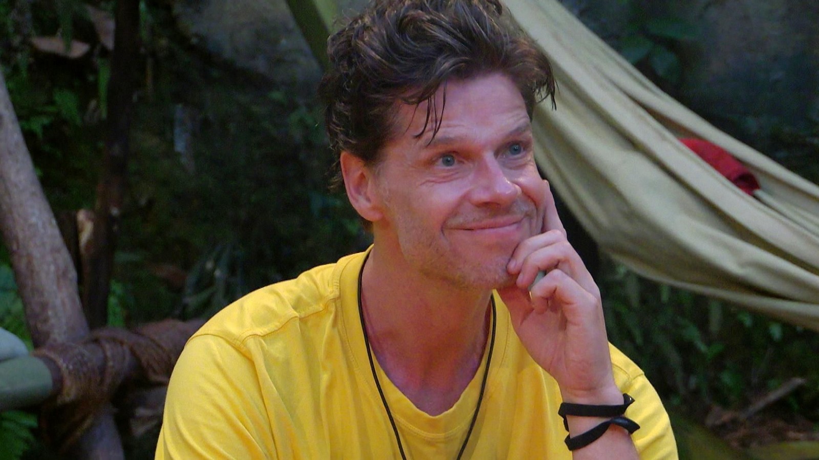 Nacktdusche im Dschungelcamp: Ehefrau von Stephen Dürr schäumt vor Wut 61 Stephen Dürr im Dschungelcamp 2026
