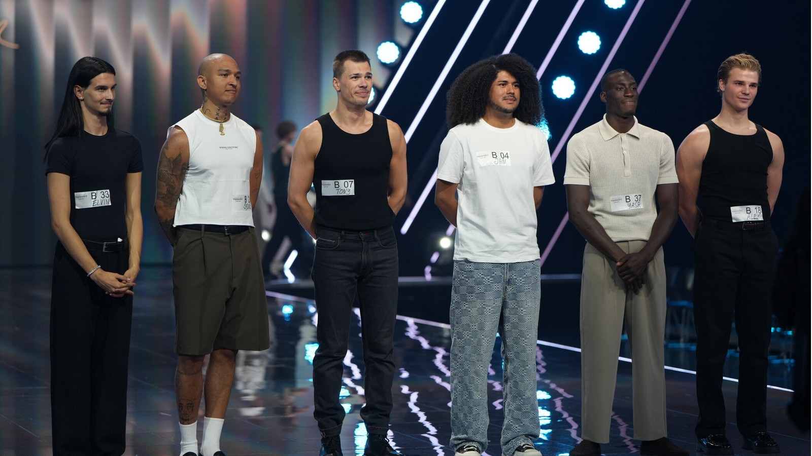 GNTM 2026: Tony Eberhardt trägt Hörgeräte - der Kandidat ist gehörlos 61 GNTM 2026