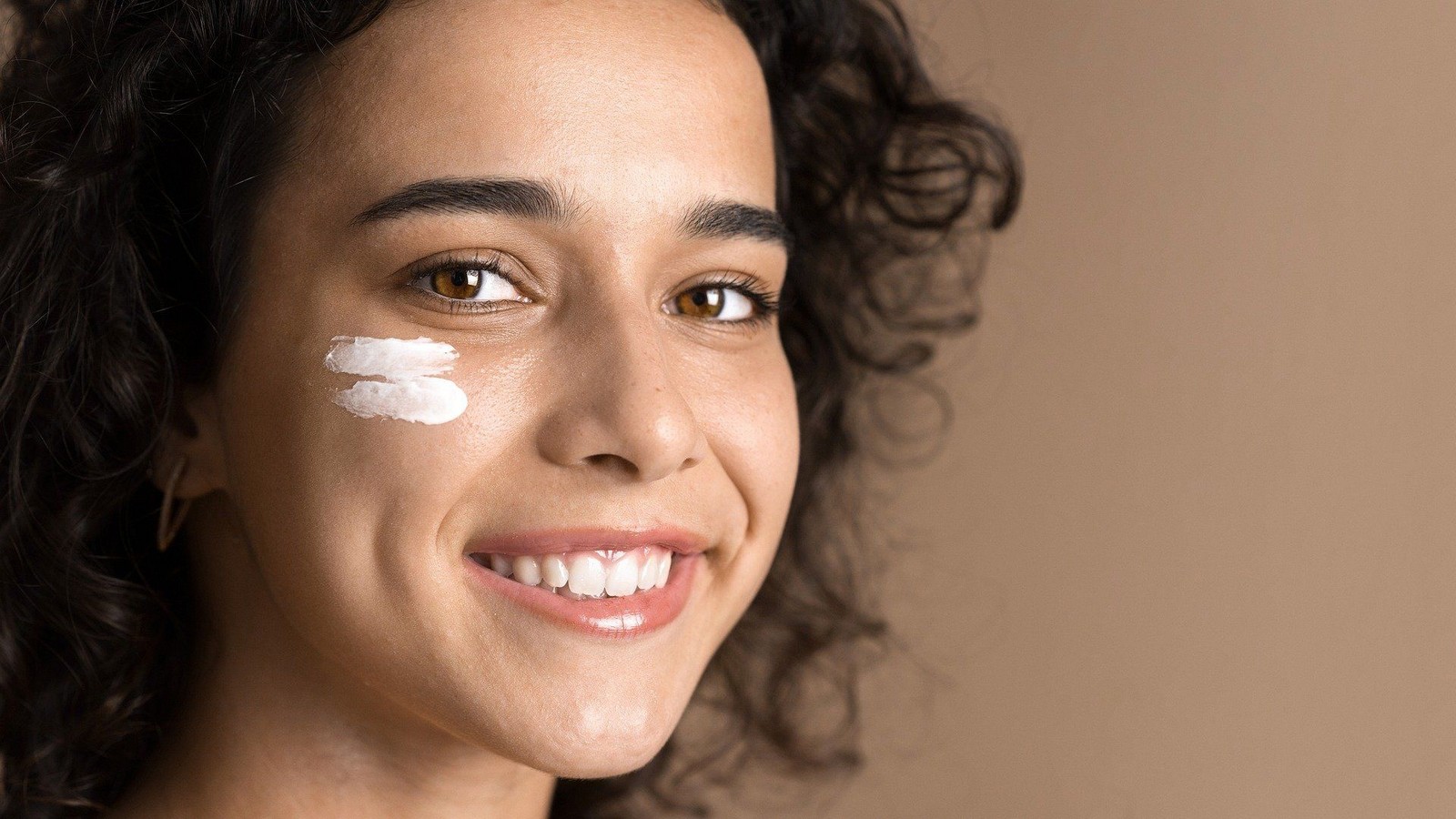 Die wichtigsten Schritte einer effektiven Pflegeroutine 61 Make-up
