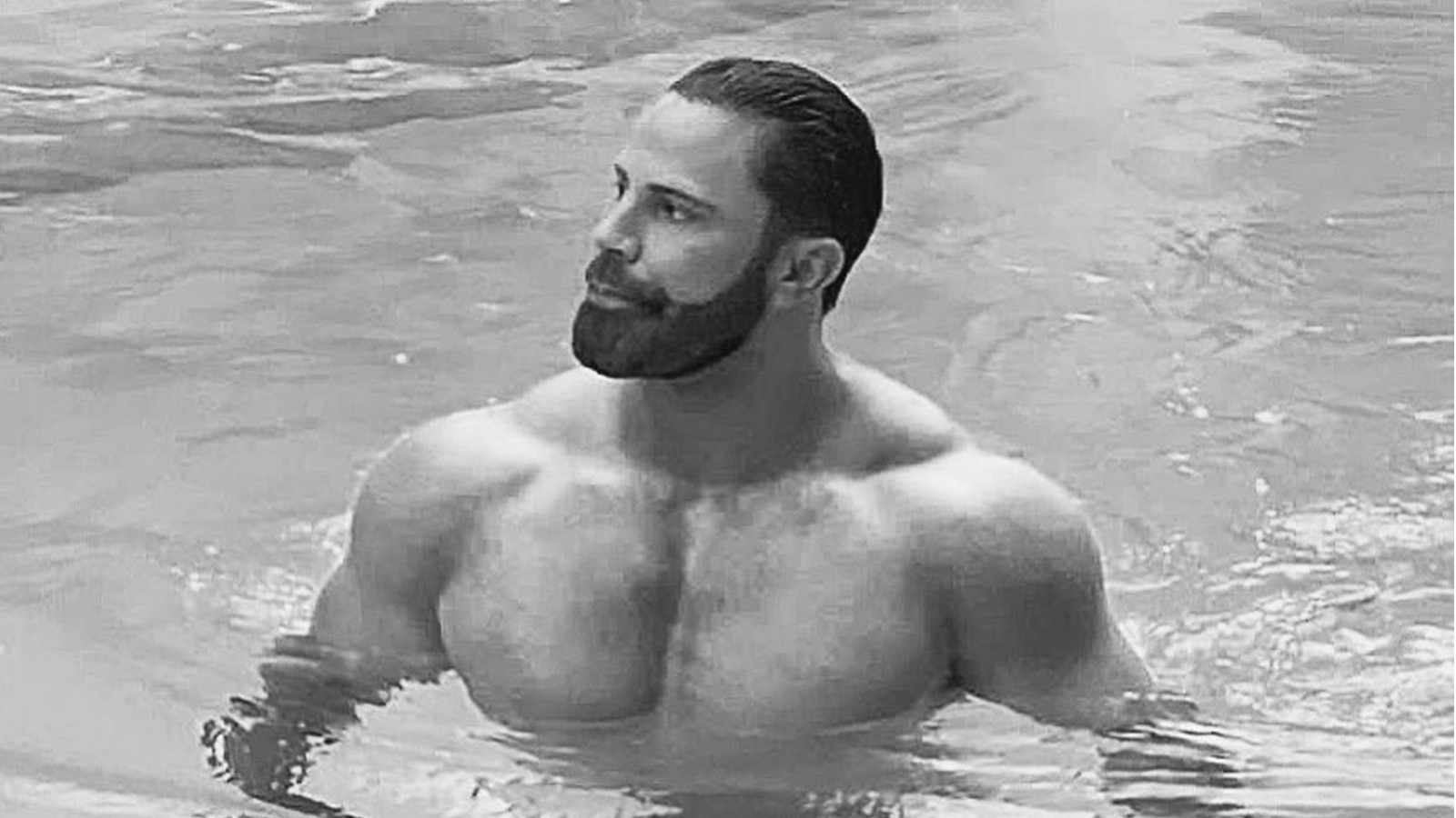 Luxus-Influencer Mike Maschina stirbt im Alter von 34 Jahren 61 Mike Maschina