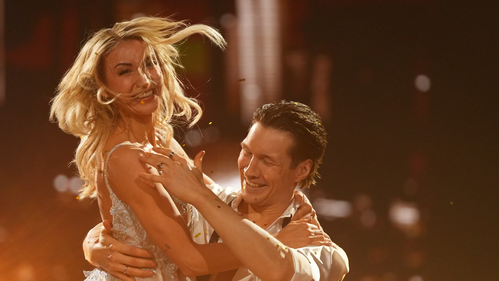 "Let's Dance" 2026: Mit diesem Familienritual will Anna-Carina Woitschack ins Finale 61 Anna-Carina Woitschack und Evgeny Vinokurov bei "Let's Dance" 2026