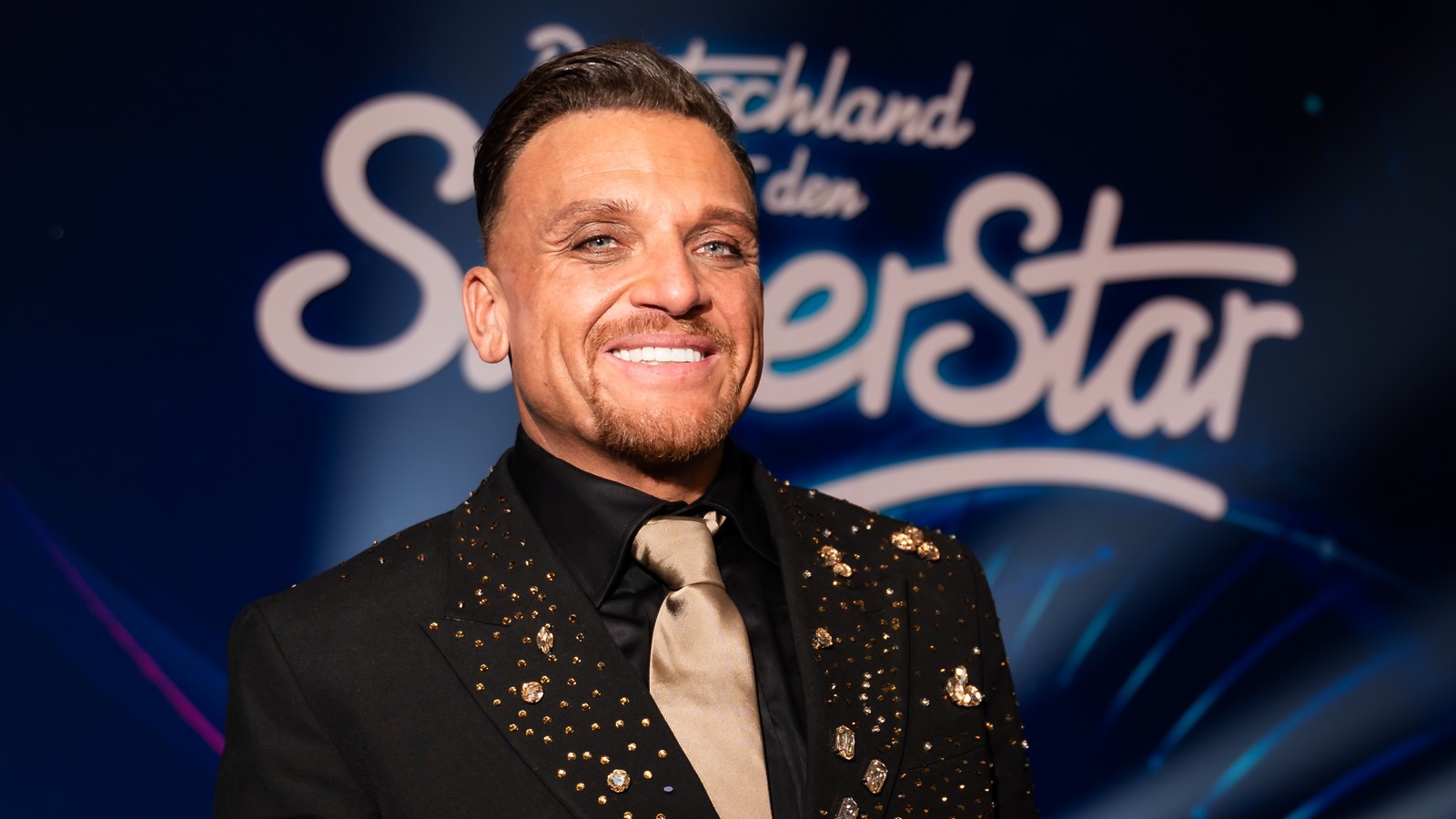 Nach DSDS-Triumph: Menowin Fröhlich siegt gegen Ex Senay vor Gericht 61 Menowin Fröhlich