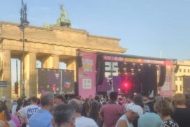 Vor dem Anschlag stand sie auf der Bühne: Sarah Connor vom CSD evakuiert 63 Vor dem Anschlag stand sie auf der Bühne: Sarah Connor vom CSD evakuiert