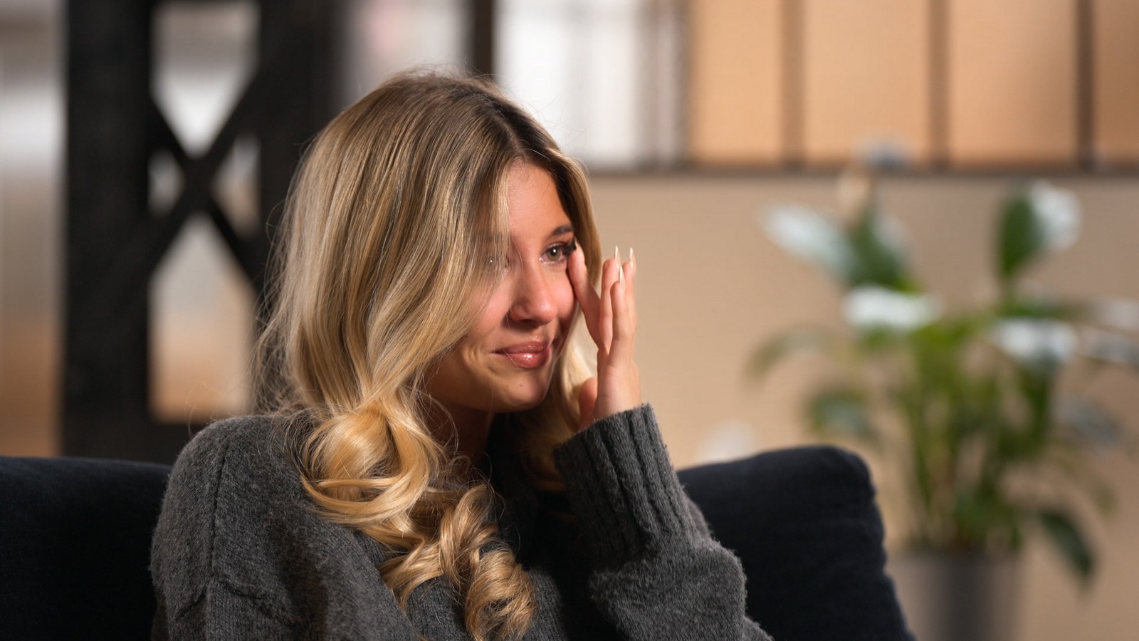 "Born Famous"-Star Josefine Scholl leidet an unheilbarer Knochen-Krankheit 61 Josefine Scholl